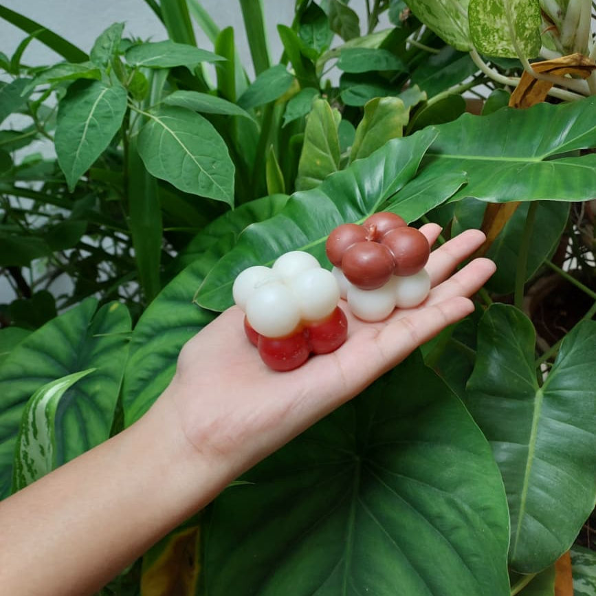 Dual-Tone Bubble Soy Candle