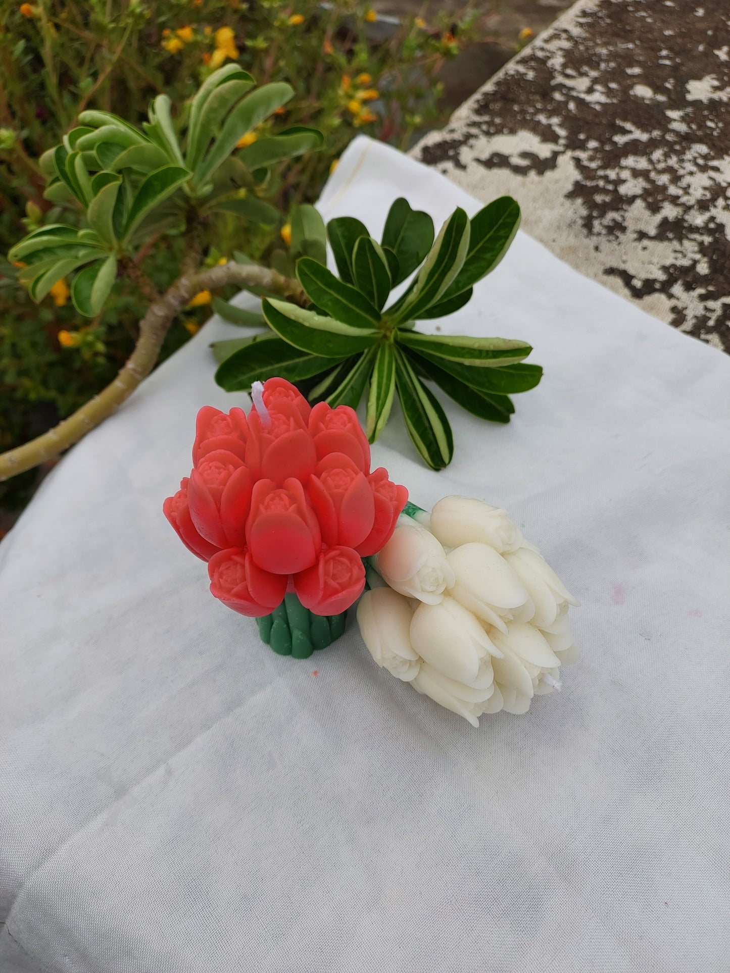 Custom color tulip candle floral decor gift India