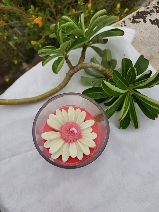 Handmade daisy flower candle pink soy paraffin blend